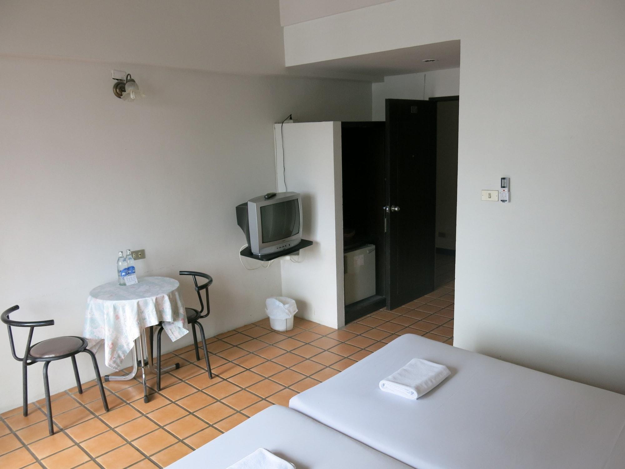 Rome Place Hotel Phuket Exterior foto