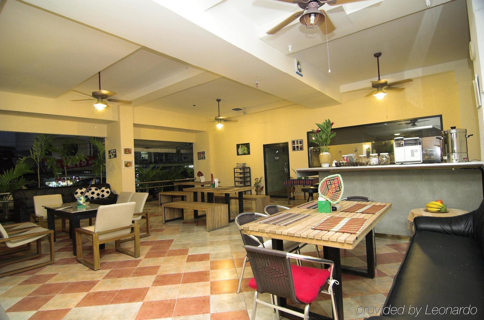Rome Place Hotel Phuket Exterior foto
